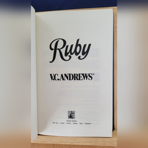 VC Andrews Ruby Hardcover Novel Book 1994 Slipcover Landry Family Series VG COND - Picture 2 of 6